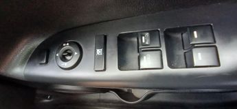 KIA VENGA 1.6 CRDi 4