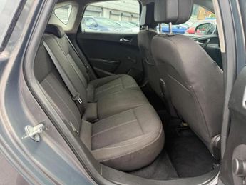 VAUXHALL ASTRA 1.4 16v SRi Euro 5 5dr