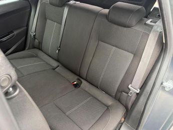 VAUXHALL ASTRA 1.4 16v SRi Euro 5 5dr