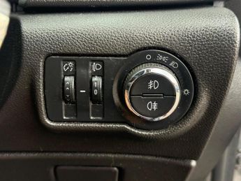 VAUXHALL ASTRA 1.4 16v SRi Euro 5 5dr