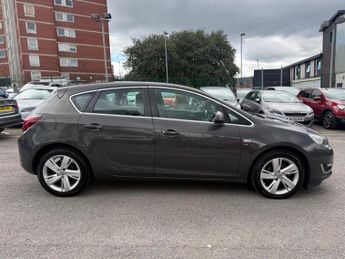 VAUXHALL ASTRA 1.4 16v SRi Euro 5 5dr