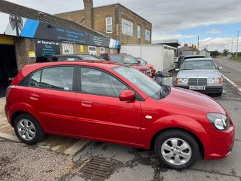 KIA RIO 1.4 Strike