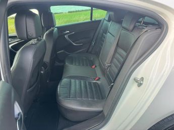 VAUXHALL INSIGNIA 2.0 CDTi ecoFLEX SRi VX Line Nav
