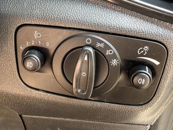 FORD ECOSPORT 1.0T EcoBoost Titanium