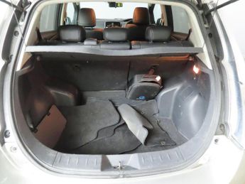 NISSAN LEAF 30kWh Tekna Auto 5dr