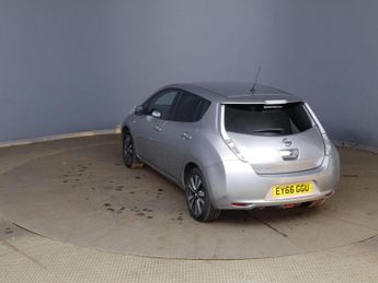 NISSAN LEAF 30kWh Tekna Auto 5dr