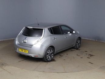 NISSAN LEAF 30kWh Tekna Auto 5dr