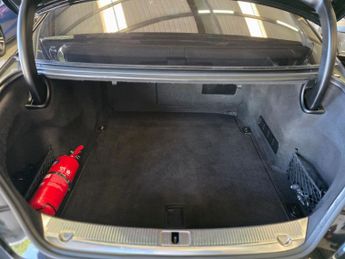 AUDI A8 LWB 4.2 TDI V8 SE Executive