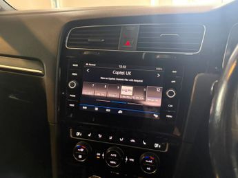 VOLKSWAGEN GOLF 2.0 TDI BlueMotion Tech GTD