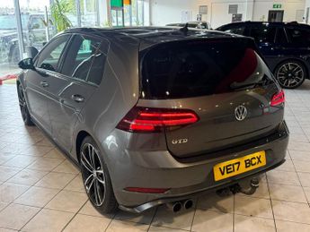 VOLKSWAGEN GOLF 2.0 TDI BlueMotion Tech GTD
