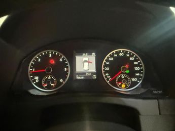 VOLKSWAGEN TIGUAN 2.0 TDI BlueMotion Tech R-Line