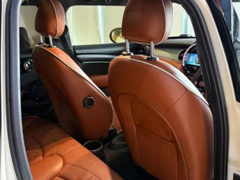 MINI HATCH 2.0 5-Door Hatch Cooper S Exclusive