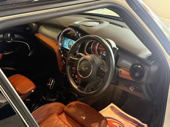 MINI HATCH 2.0 5-Door Hatch Cooper S Exclusive