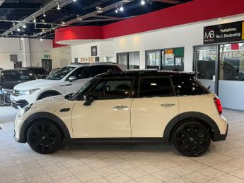 MINI HATCH 2.0 5-Door Hatch Cooper S Exclusive