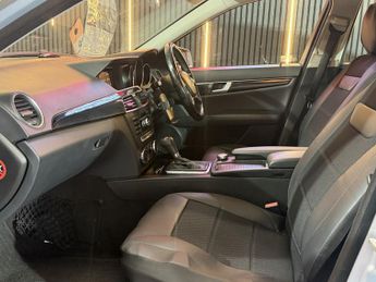 MERCEDES-BENZ C CLASS 2.1 C200 CDI BlueEfficiency Executive SE