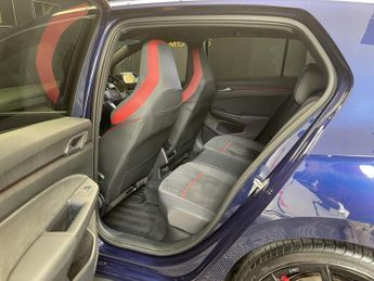 VOLKSWAGEN GOLF 2.0 TSI GTI Clubsport