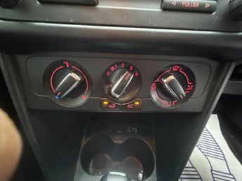 VOLKSWAGEN POLO 1.4 Match DSG Euro 5 5dr