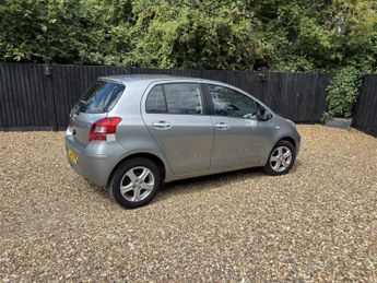TOYOTA YARIS 1.3 Dual VVT-i TR