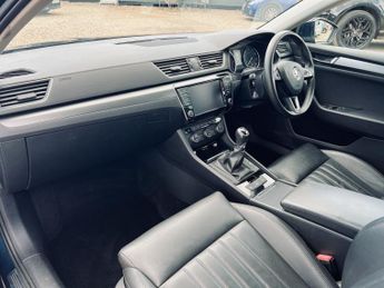SKODA SUPERB 1.6 TDI GreenLine SE L Executive Hatchback 5dr Diesel Manual Eur