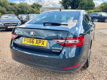 SKODA SUPERB 1.6 TDI GreenLine SE L Executive Hatchback 5dr Diesel Manual Eur