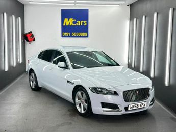 JAGUAR XF 2.0d Portfolio Auto Euro 6 (s/s) 4dr
