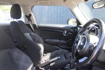 MINI HATCH 1.5 5-Door Hatch Cooper