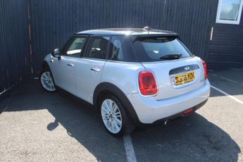 MINI HATCH 1.5 5-Door Hatch Cooper
