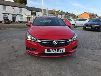 Vauxhall Astra 1.6 CDTi BlueInjection SRi Nav