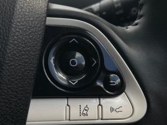 TOYOTA PRIUS 1.8 VVT-h Business Edition CVT Euro 6 (s/s) 5dr