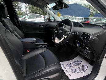TOYOTA PRIUS 1.8 VVT-h Business Edition CVT Euro 6 (s/s) 5dr