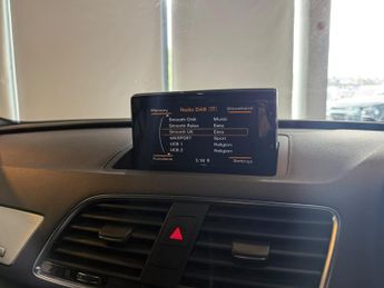 AUDI Q3 2.0 TDI S line Plus