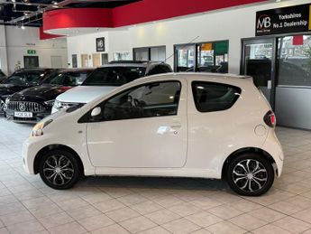TOYOTA AYGO 1.0 VVT-i Ice