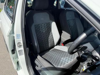 VOLKSWAGEN POLO 1.0 TSI R-Line DSG Euro 6 (s/s) 5dr