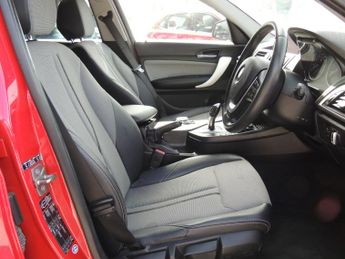 BMW 1 SERIES 1.6 116i ES AUTO 5dr