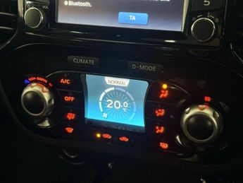 NISSAN JUKE 1.6 N-Connecta XTRON Euro 6 5dr