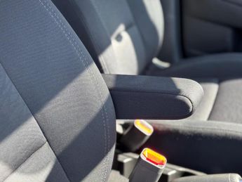 HYUNDAI IX20 1.6 Active Auto Euro 5 5dr