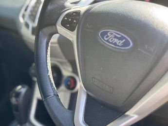 FORD FIESTA 1.4 Zetec 5dr