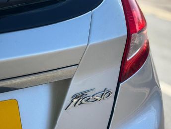 FORD FIESTA 1.4 Zetec 5dr