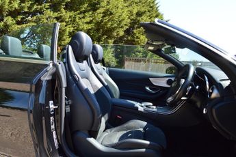 MERCEDES-BENZ C CLASS 2.0 C300d AMG Line