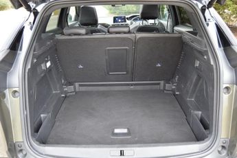 PEUGEOT 3008 1.5 BlueHDi GT Line Premium