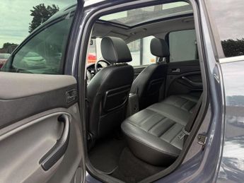FORD KUGA 2.0 TDCi Titanium Powershift AWD Euro 5 5dr