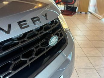 LAND ROVER DISCOVERY SPORT 2.0 TD4 HSE Black