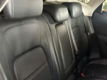 JAGUAR E-PACE 2.0 D150 S