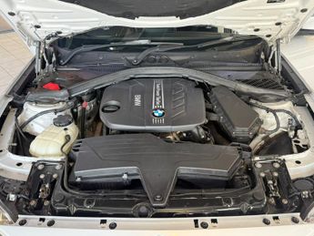 BMW 1 SERIES 2.0 118d SE Sport 5-door