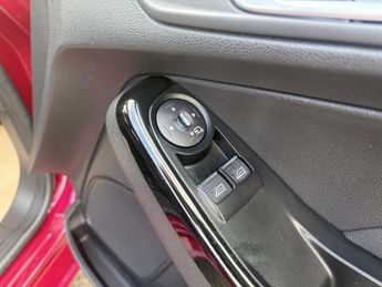 FORD FIESTA 1.0 Titanium