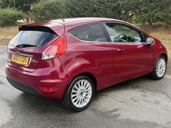 FORD FIESTA 1.0 Titanium
