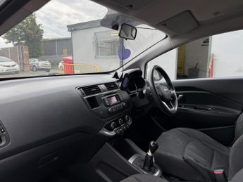 KIA RIO 1.25 1 Air Euro 5 5dr