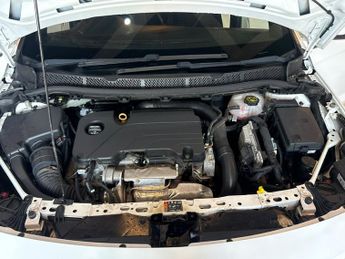 VAUXHALL ASTRA 1.4 i Turbo SRi