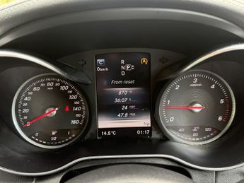 MERCEDES-BENZ C CLASS 2.1 C220 BlueTEC AMG Line