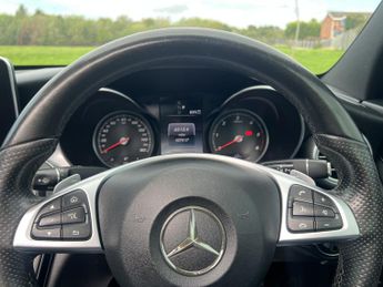MERCEDES-BENZ C CLASS 2.1 C300dh AMG Line